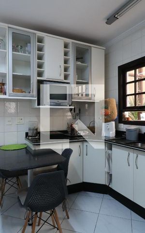 Casa à venda com 180m², 3 quartos e 4 vagasCozinha
