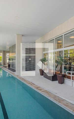 Apartamento à venda com 171m², 3 quartos e 3 vagasPiscina Coberta