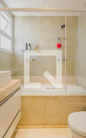 Apartamento à venda com 171m², 3 quartos e 3 vagasBanheiro da Suíte 3