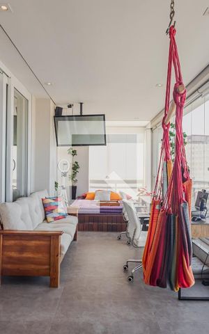 Apartamento à venda com 171m², 3 quartos e 3 vagasVaranda Sala