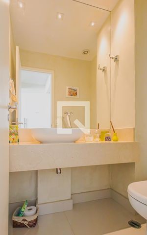 Apartamento à venda com 171m², 3 quartos e 3 vagasLavabo