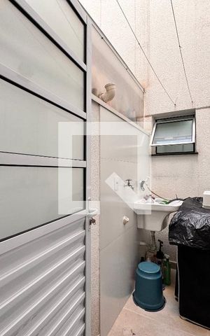 Apartamento à venda com 44m², 2 quartos e 1 vaga Apartamento à venda com 44m², 2 quartos e 1 vagaLavanderia