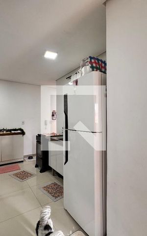 Apartamento à venda com 44m², 2 quartos e 1 vaga Apartamento à venda com 44m², 2 quartos e 1 vagaSala