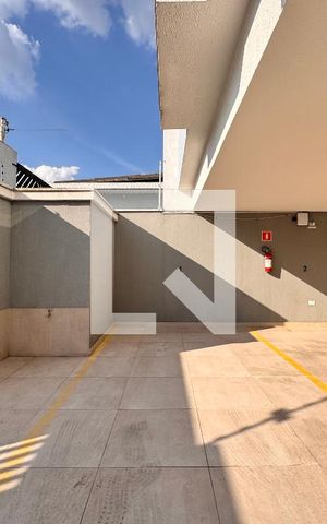 Apartamento à venda com 44m², 2 quartos e 1 vaga Apartamento à venda com 44m², 2 quartos e 1 vagaGaragem