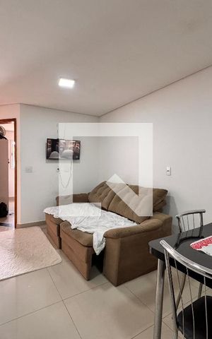 Apartamento à venda com 44m², 2 quartos e 1 vaga Apartamento à venda com 44m², 2 quartos e 1 vagaSala