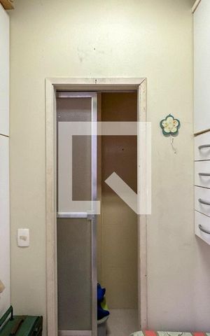 Apartamento à venda com 110m², 3 quartos e 1 vaga Apartamento à venda com 110m², 3 quartos e 1 vagaQuarto de Serviço