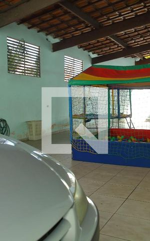 Casa à venda com 200m², 4 quartos e 6 vagasGaragem
