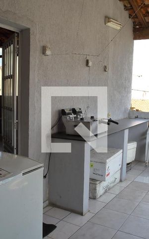 Casa à venda com 200m², 4 quartos e 6 vagasvaranda
