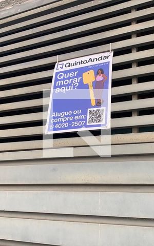 Casa à venda com 200m², 4 quartos e 6 vagasPlaquinha