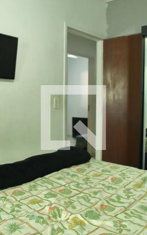 Casa à venda com 200m², 4 quartos e 6 vagasQuarto 2