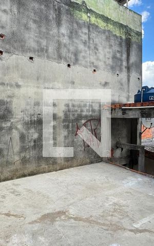 Casa à venda com 60m², 2 quartos e 1 vagaQuintal