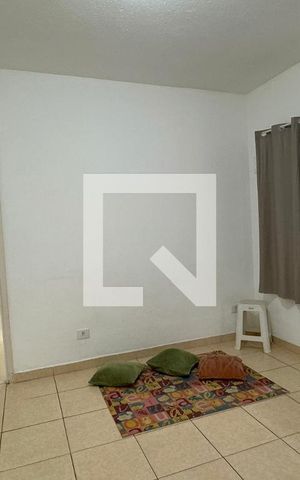 Casa à venda com 60m², 2 quartos e 1 vagaSala