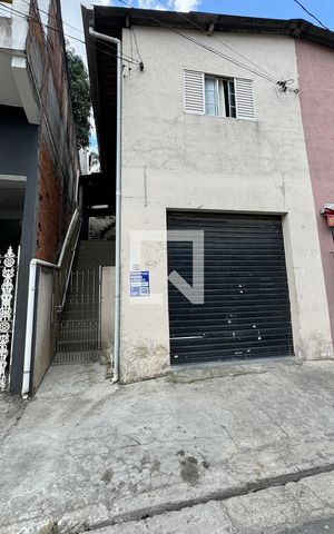 Casa à venda com 60m², 2 quartos e 1 vagaFachada