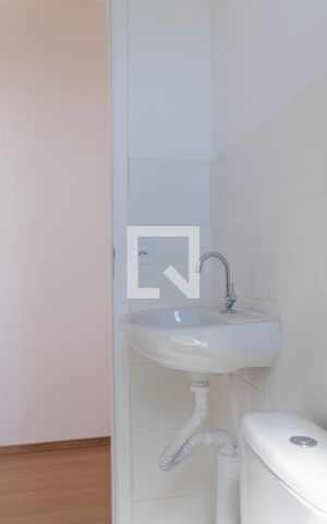 Apartamento à venda com 45m², 2 quartos e 1 vaga Apartamento à venda com 45m², 2 quartos e 1 vagaBanheiro