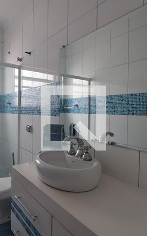 Casa para alugar com 80m², 1 quarto e sem vagaBanheiro