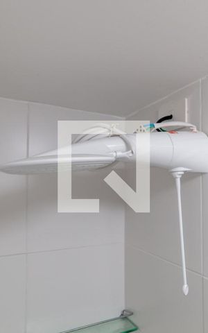 Apartamento à venda com 35m², 2 quartos e sem vagaDetalhe - Banheiro