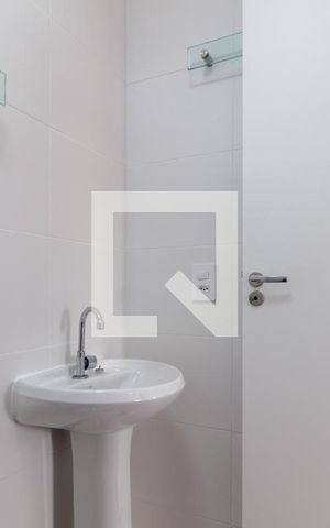 Apartamento à venda com 35m², 2 quartos e sem vagaBanheiro