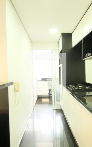 Apartamento para alugar com 57m², 2 quartos e 1 vagaCozinha - Armários