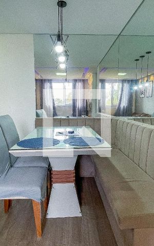 Apartamento para alugar com 41m², 2 quartos e sem vaga Apartamento para alugar com 41m², 2 quartos e sem vagaSala