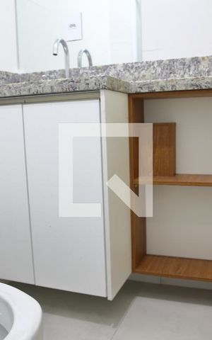 Apartamento à venda com 58m², 2 quartos e 1 vagaBanheiro da Suíte