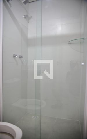 Apartamento à venda com 58m², 2 quartos e 1 vagaBanheiro da Suíte v