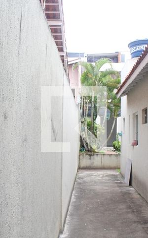 Casa para alugar com 140m², 4 quartos e 1 vagaCorredor Externo