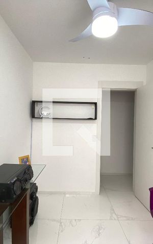 Apartamento para alugar com 47m², 2 quartos e sem vaga Apartamento para alugar com 47m², 2 quartos e sem vagaQuarto 2