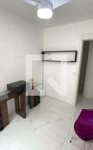 Apartamento para alugar com 47m², 2 quartos e sem vaga Apartamento para alugar com 47m², 2 quartos e sem vagaQuarto 2