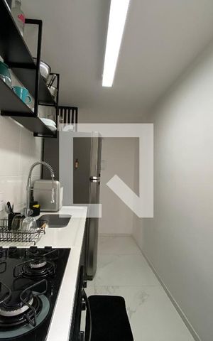 Apartamento para alugar com 47m², 2 quartos e sem vaga Apartamento para alugar com 47m², 2 quartos e sem vagaCozinha e Área de Serviço