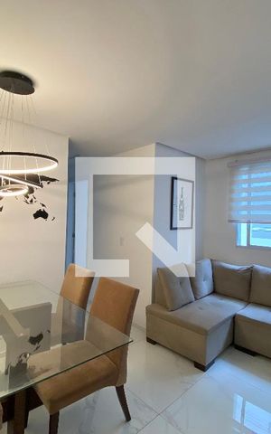 Apartamento para alugar com 47m², 2 quartos e sem vaga Apartamento para alugar com 47m², 2 quartos e sem vagaSala