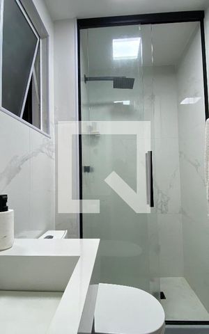 Apartamento para alugar com 47m², 2 quartos e sem vaga Apartamento para alugar com 47m², 2 quartos e sem vagaBanheiro