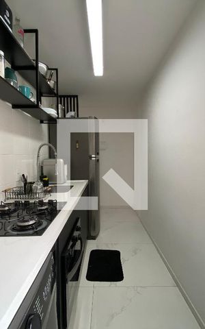 Apartamento para alugar com 47m², 2 quartos e sem vaga Apartamento para alugar com 47m², 2 quartos e sem vagaCozinha e Área de Serviço