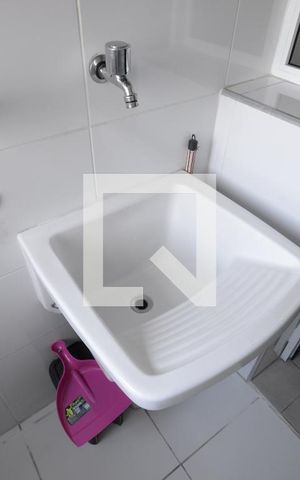 Apartamento para alugar com 55m², 2 quartos e 1 vagaÁrea de Serviço