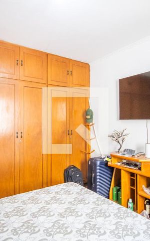 Casa à venda com 300m², 3 quartos e 2 vagas Casa à venda com 300m², 3 quartos e 2 vagasQuarto 2