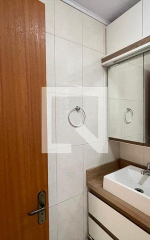 Apartamento à venda com 49m², 2 quartos e sem vaga Apartamento à venda com 49m², 2 quartos e sem vagaBanheiro
