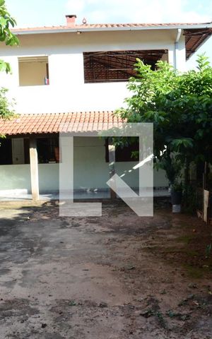 Casa à venda com 500m², 3 quartos e 2 vagasQuintal