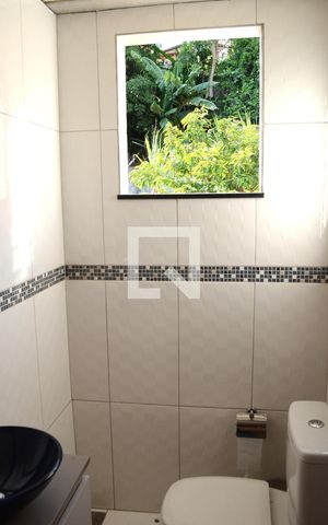 Casa à venda com 500m², 3 quartos e 2 vagasBanheiro Social