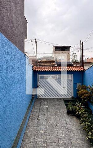 Casa à venda com 132m², 3 quartos e 4 vagasVista da Sacada