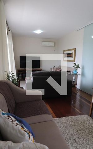Casa à venda com 204m², 4 quartos e 2 vagassala