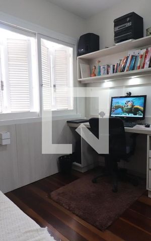 Casa à venda com 204m², 4 quartos e 2 vagasQuarto 3