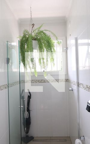 Casa à venda com 204m², 4 quartos e 2 vagasBanheiro