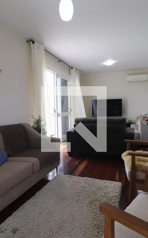 Casa à venda com 204m², 4 quartos e 2 vagassala