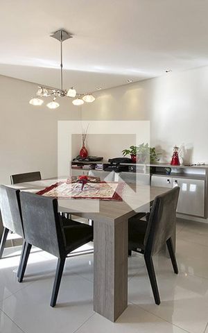 Apartamento à venda com 86m², 3 quartos e 1 vagaSala