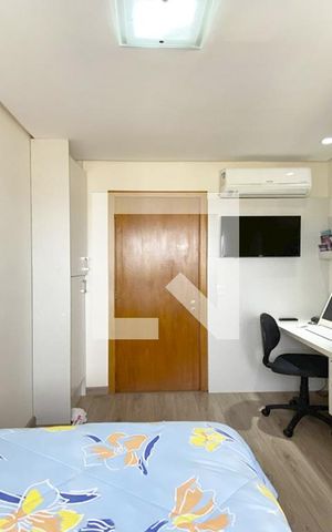 Apartamento à venda com 86m², 3 quartos e 1 vagaQuarto 2