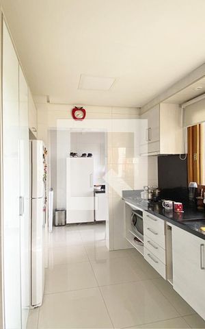 Apartamento à venda com 86m², 3 quartos e 1 vagaCozinha