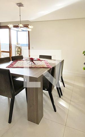 Apartamento à venda com 86m², 3 quartos e 1 vagaSala