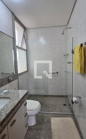 Apartamento à venda com 104m², 3 quartos e 2 vagas Apartamento à venda com 104m², 3 quartos e 2 vagasBanheiro