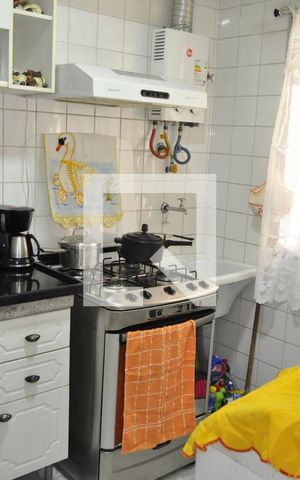 Apartamento à venda com 46m², 2 quartos e 1 vagaCozinha/área de serviço