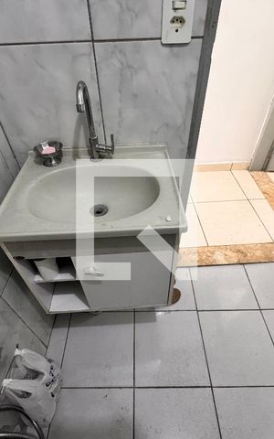 Casa à venda com 70m², 3 quartos e 4 vagas Casa à venda com 70m², 3 quartos e 4 vagasBanheiro