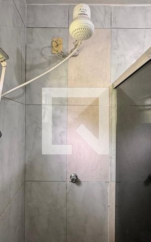 Casa à venda com 70m², 3 quartos e 4 vagas Casa à venda com 70m², 3 quartos e 4 vagasBanheiro